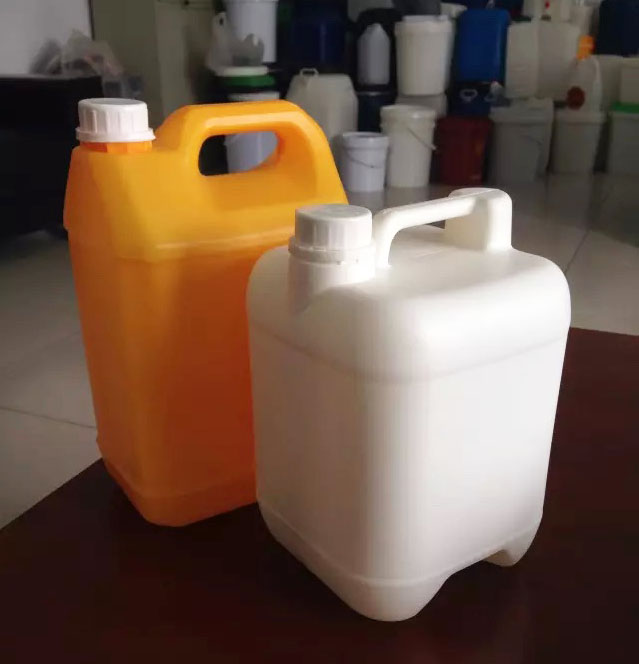 5公斤葉麵（miàn）肥塑料桶