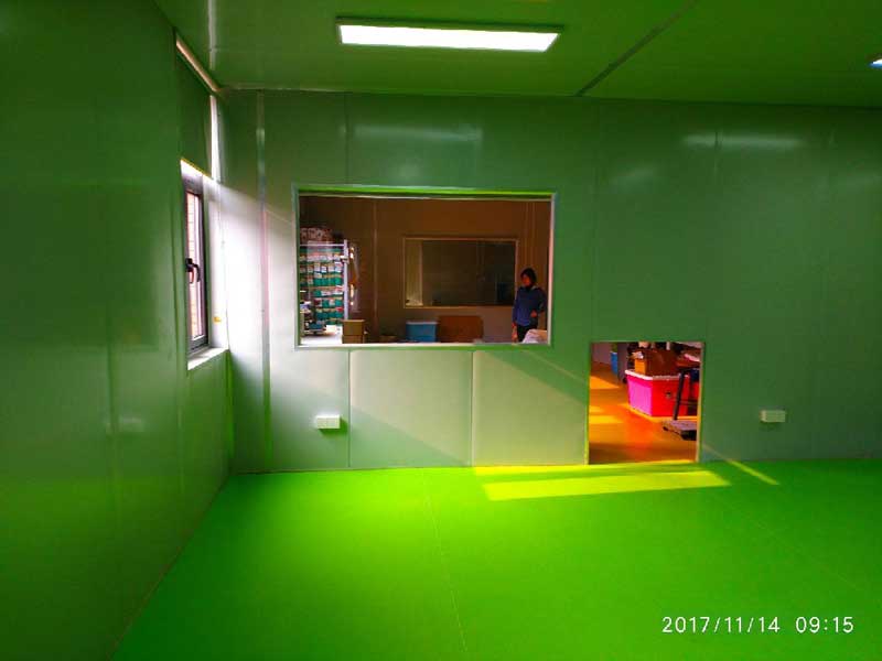 岩棉（mián）夾（jiá）芯板隔牆吊頂